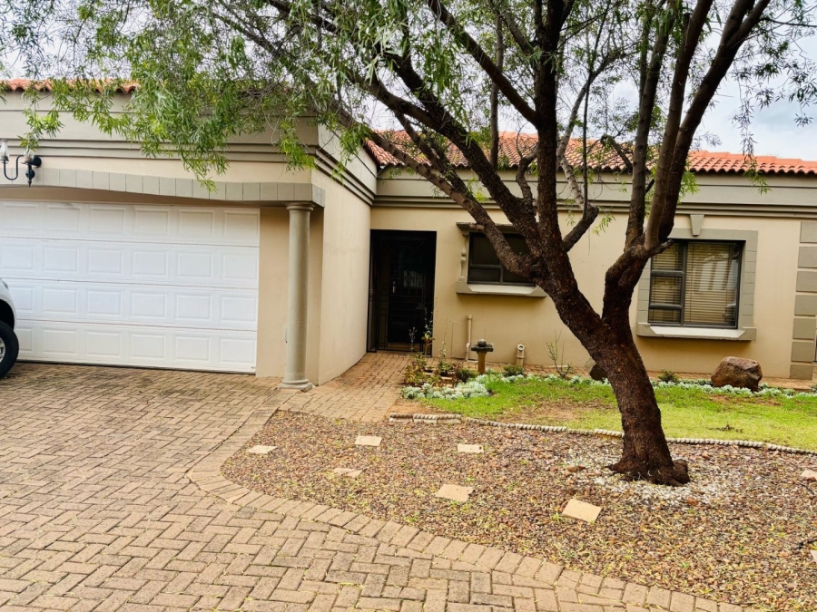 3 Bedroom Property for Sale in Dan Pienaar Free State
